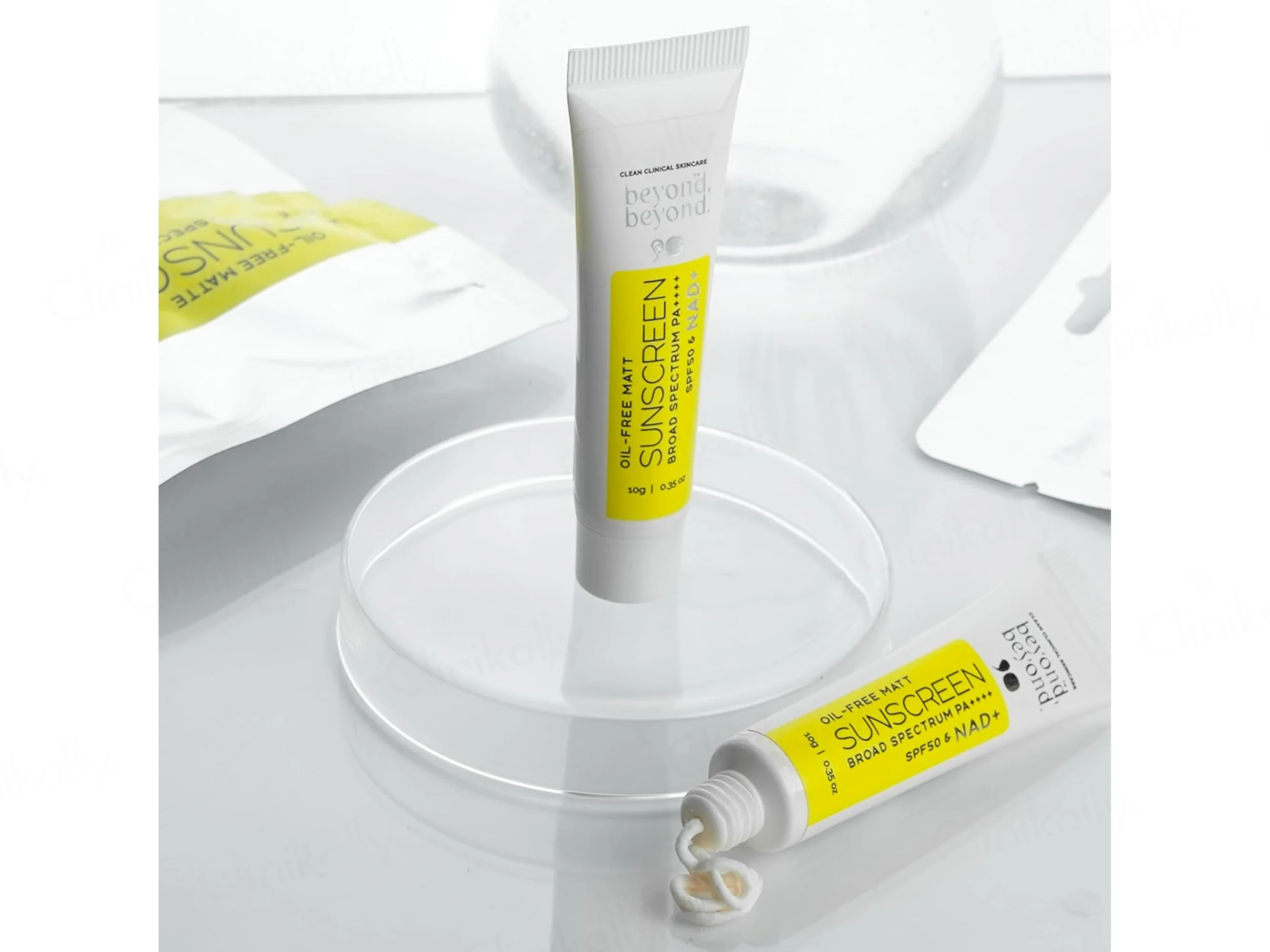 Beyond Beyond NAD+ Oil-Free Matte Sunscreen SPF 50 PA++++ - Image 9